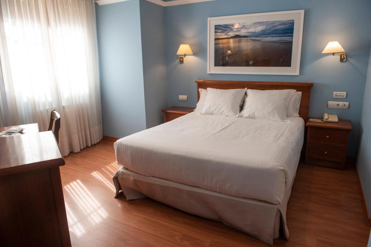 Hotel Faro De San Vicente サン・ビセンテ・デ・ラ・バルケラ エクステリア 写真