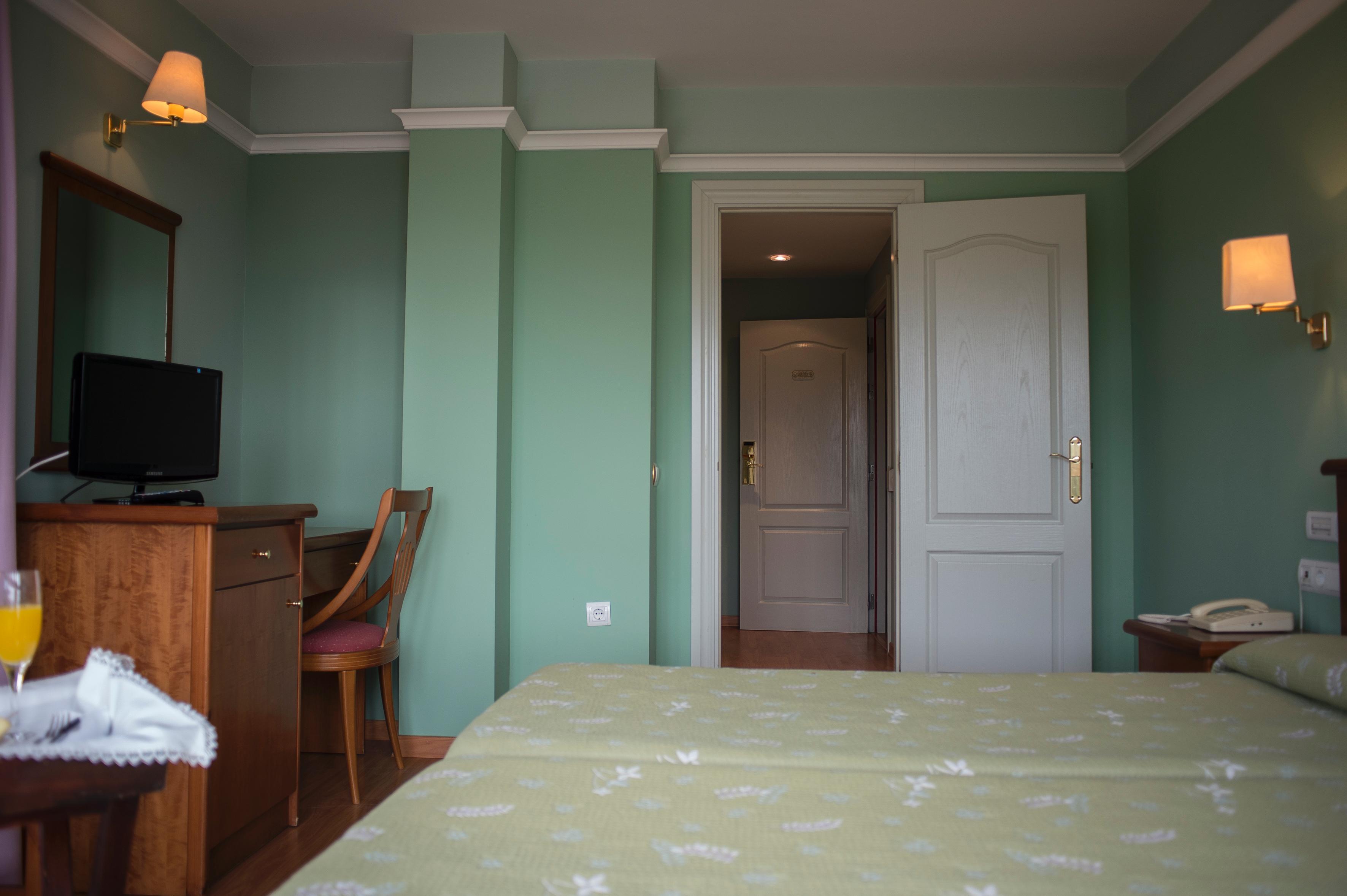 Hotel Faro De San Vicente サン・ビセンテ・デ・ラ・バルケラ エクステリア 写真